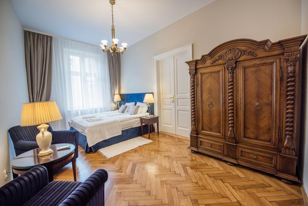 Mjz Apartments Old Town كراكوفيا المظهر الخارجي الصورة