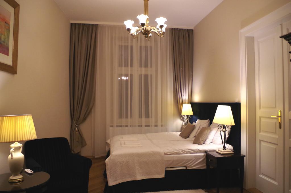 Mjz Apartments Old Town كراكوفيا المظهر الخارجي الصورة