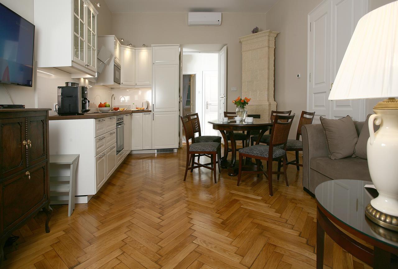 Mjz Apartments Old Town كراكوفيا المظهر الخارجي الصورة